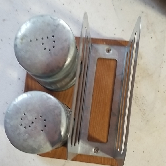 Metal Salt and Pepper Shaker Set with Holder - Picture 3 of 4